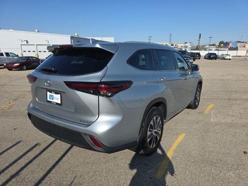 2024 Toyota Highlander Limited