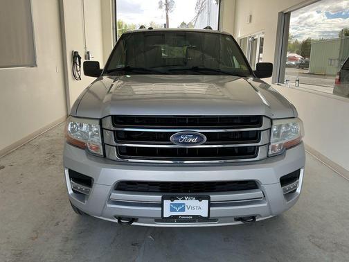 Ingot Silver 2017 Ford Expedition XLT