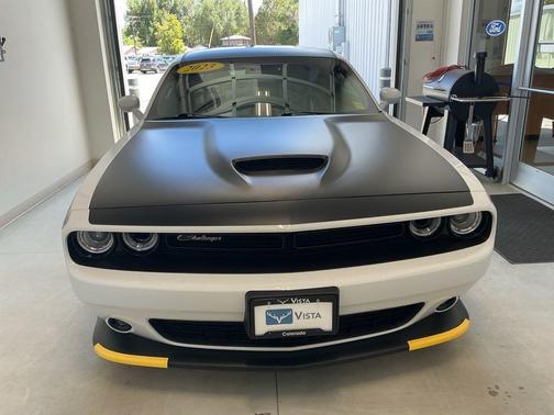White Knuckle Clearcoat 2023 Dodge Challenger R/T