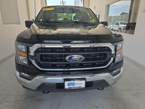 Gray Metallic 2022 Ford Edge SEL