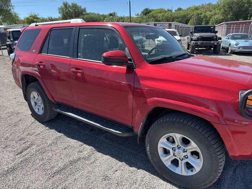Barcelona Red Metallic 2016 Toyota 4Runner SR5