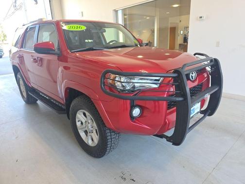 Barcelona Red Metallic 2016 Toyota 4Runner SR5