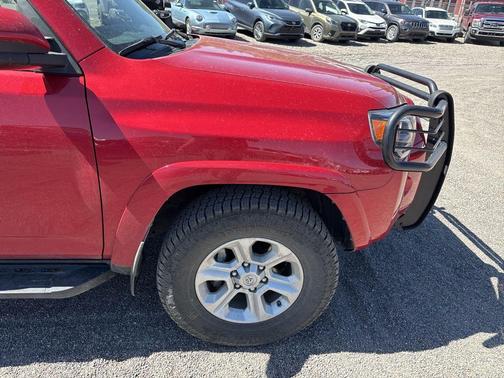 Barcelona Red Metallic 2016 Toyota 4Runner SR5