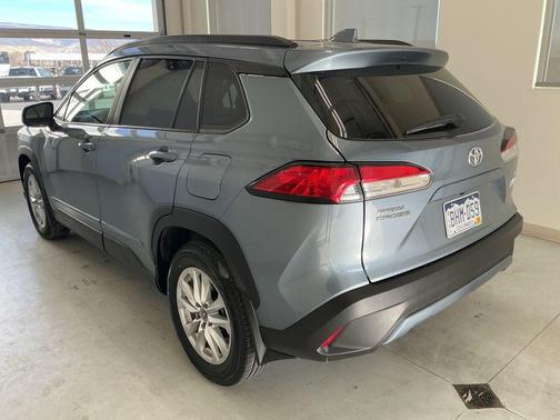 2023 Toyota Corolla Cross LE