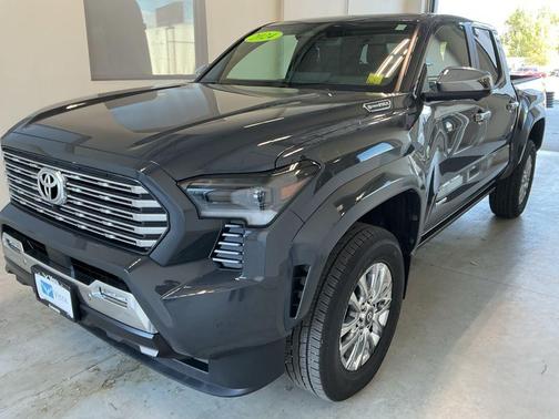 2024 Toyota Tacoma Hybrid LIMITED