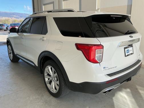 2022 Ford Explorer Platinum