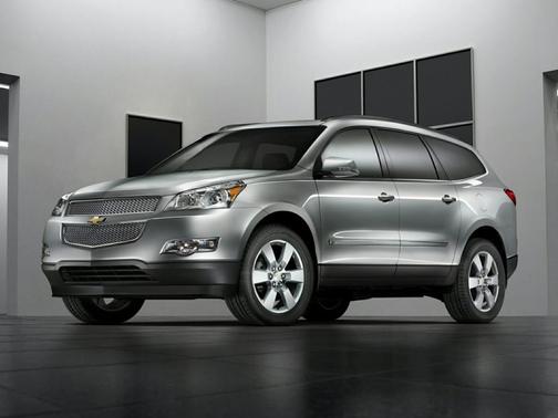 Red Jewel Tintcoat 2010 Chevrolet Traverse LT