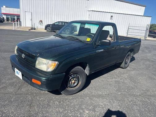Green 1999 Toyota Tacoma