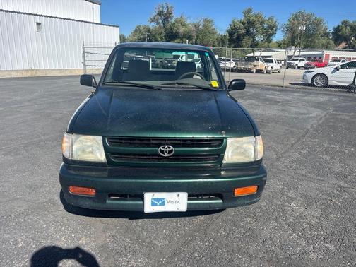 Green 1999 Toyota Tacoma