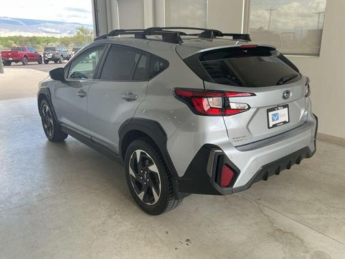Ice Silver Metallic 2024 Subaru Crosstrek Limited