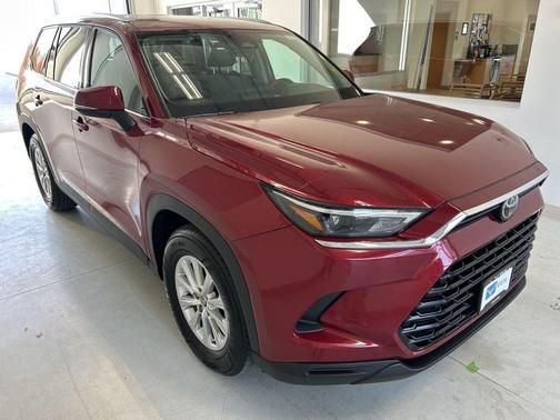 2025 Toyota Grand Highlander XLE