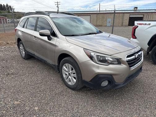 Tungsten Metallic 2019 Subaru Outback 2.5i Premium