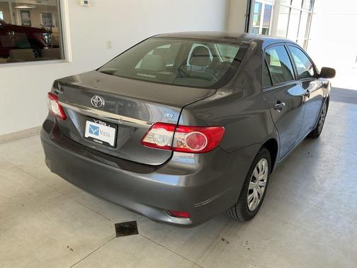 Magnetic Gray Metallic 2013 Toyota Corolla LE