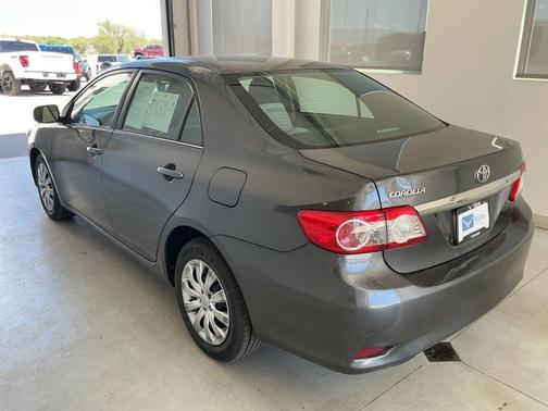 Magnetic Gray Metallic 2013 Toyota Corolla LE