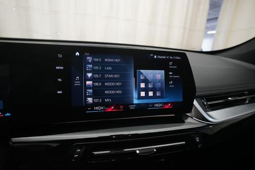 Alpine White 2023 BMW X1 xDrive28i
