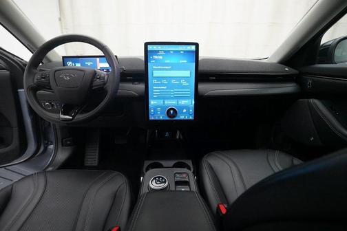 2022 Ford Mustang Mach-E Premium