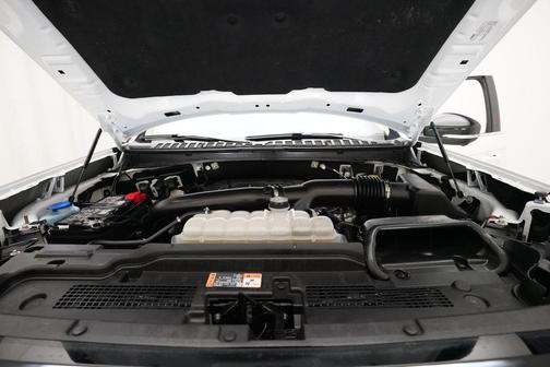 White Metallic 2025 Ford Expedition Max Active