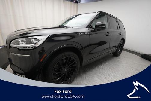 Black Metallic 2023 Lincoln Aviator Reserve AWD