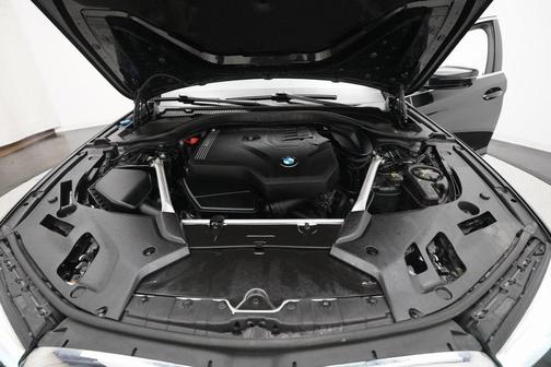 2021 BMW 530 i xDrive