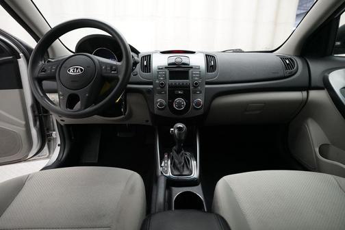 Bright Silver Metallic 2013 Kia Forte EX