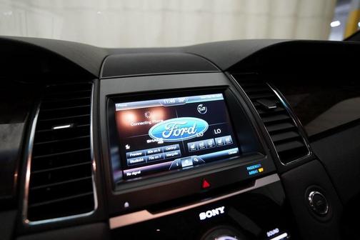 2015 Ford Taurus Limited