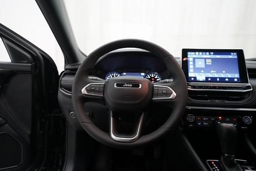 2023 Jeep Compass Altitude
