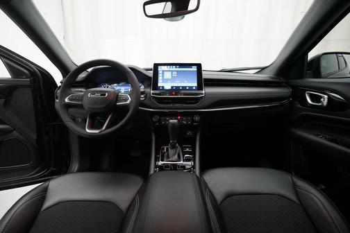 2023 Jeep Compass Altitude
