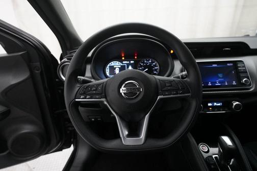 2018 Nissan Kicks SV
