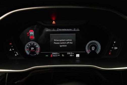 Navarra Blue Metallic 2023 Audi Q3 45 S line Premium