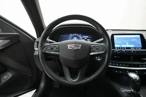 2023 Cadillac CT4 Premium Luxury