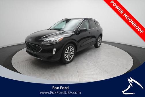 2022 Ford Escape Titanium Hybrid