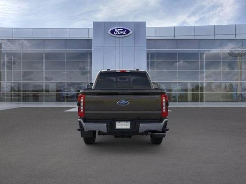 2025 Ford F-350 Lariat Super Duty