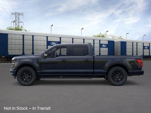 Agate Black Metallic 2026 Ford F-150 XLT