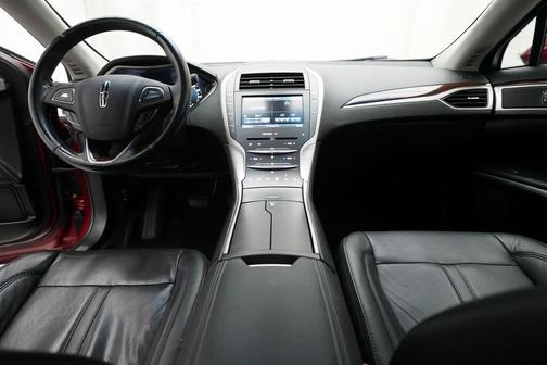 2016 Lincoln MKZ Base