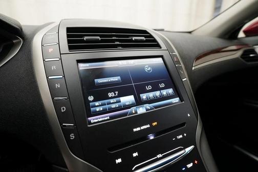 2016 Lincoln MKZ Base
