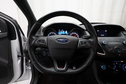2018 Ford Focus ST Base