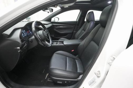 2023 Mazda Mazda3 FWD w/Preferred Package