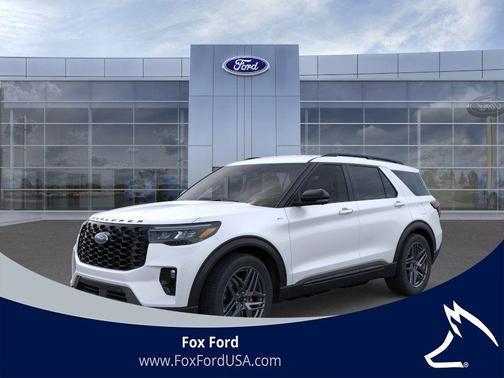 Star White 2026 Ford Explorer ST-Line