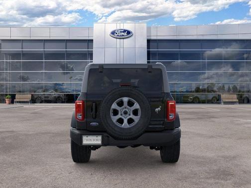 Shadow Black 2026 Ford Bronco Big Bend