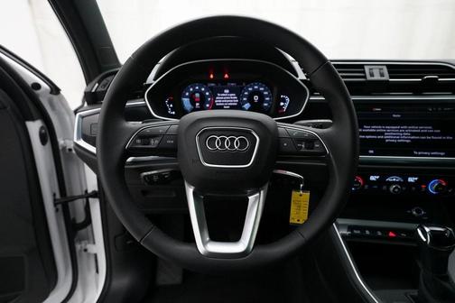 2025 Audi Q3 45 S line Premium