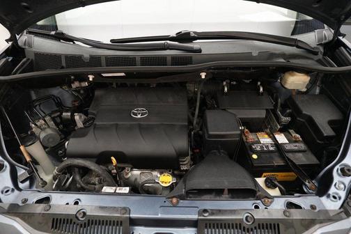 2015 Toyota Sienna L