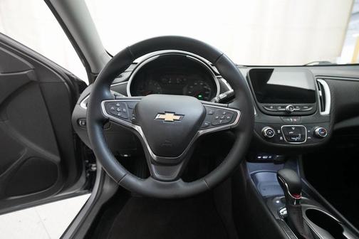 2023 Chevrolet Malibu RS