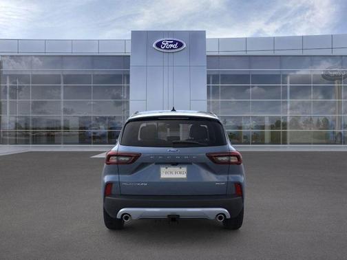 2026 Ford Escape Platinum