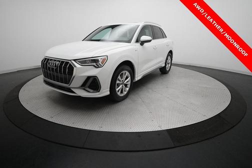 2024 Audi Q3 45 S line Premium