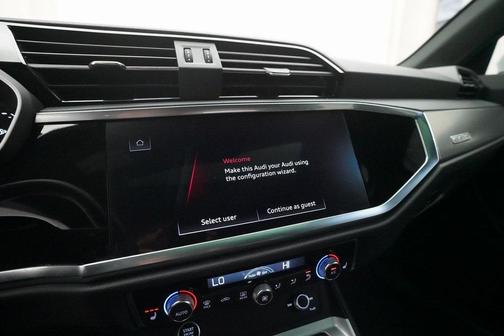 2024 Audi Q3 45 S line Premium