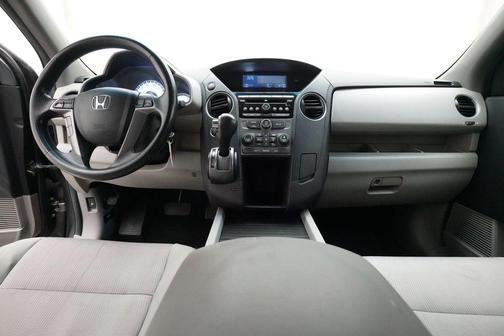 Gray 2012 Honda Pilot EX