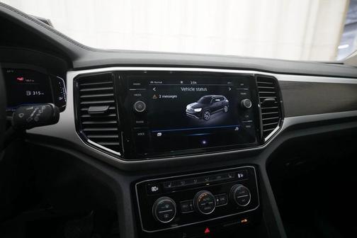 2022 Volkswagen Atlas 3.6L SE w/Technology