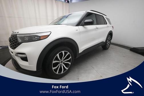 White 2022 Ford Explorer ST-Line