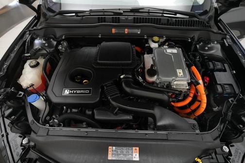 2020 Ford Fusion Hybrid SE