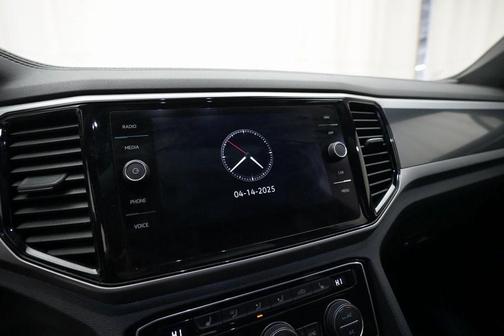 2021 Volkswagen Atlas Cross Sport 3.6L V6 SEL R-Line